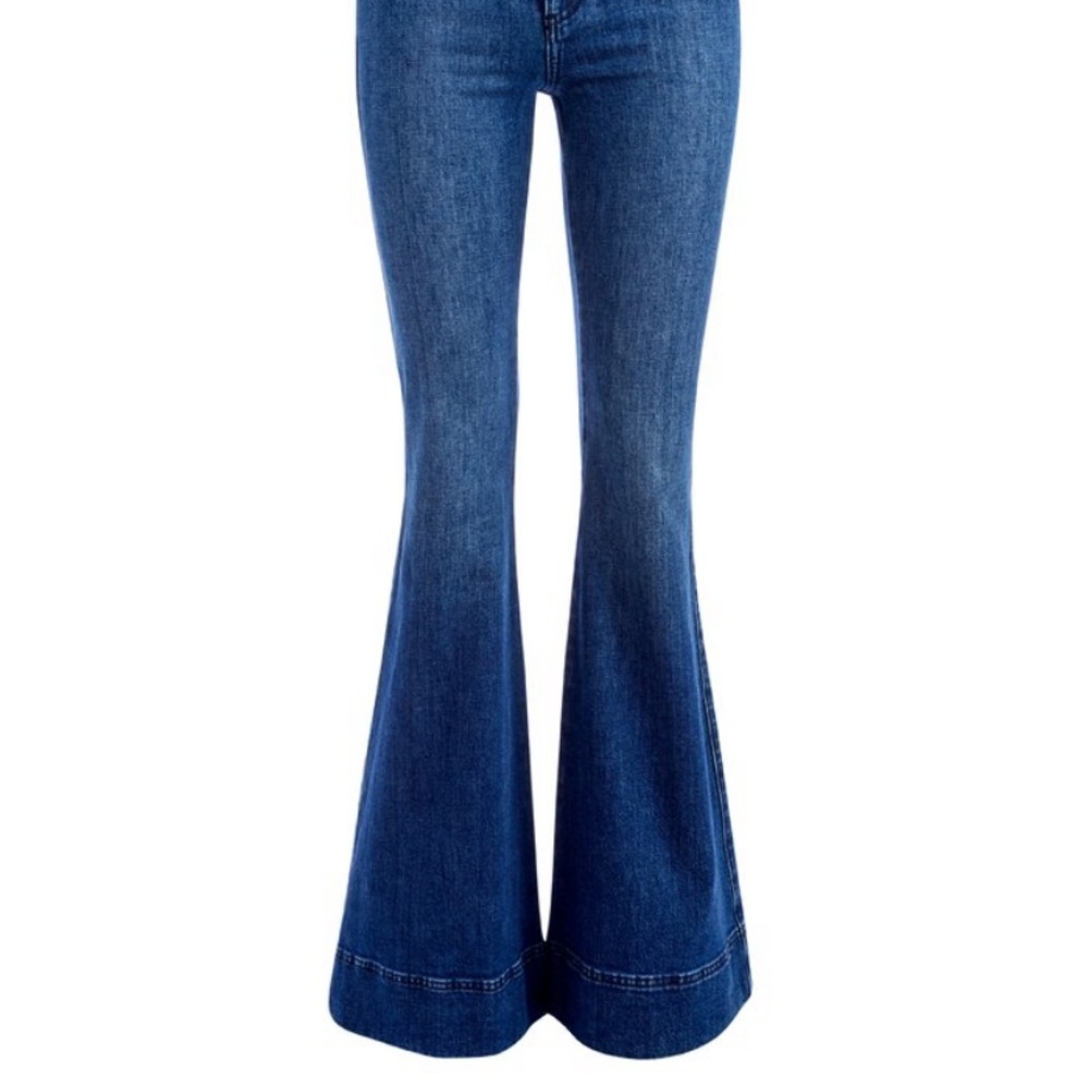 Alice and Olivia flare jeans